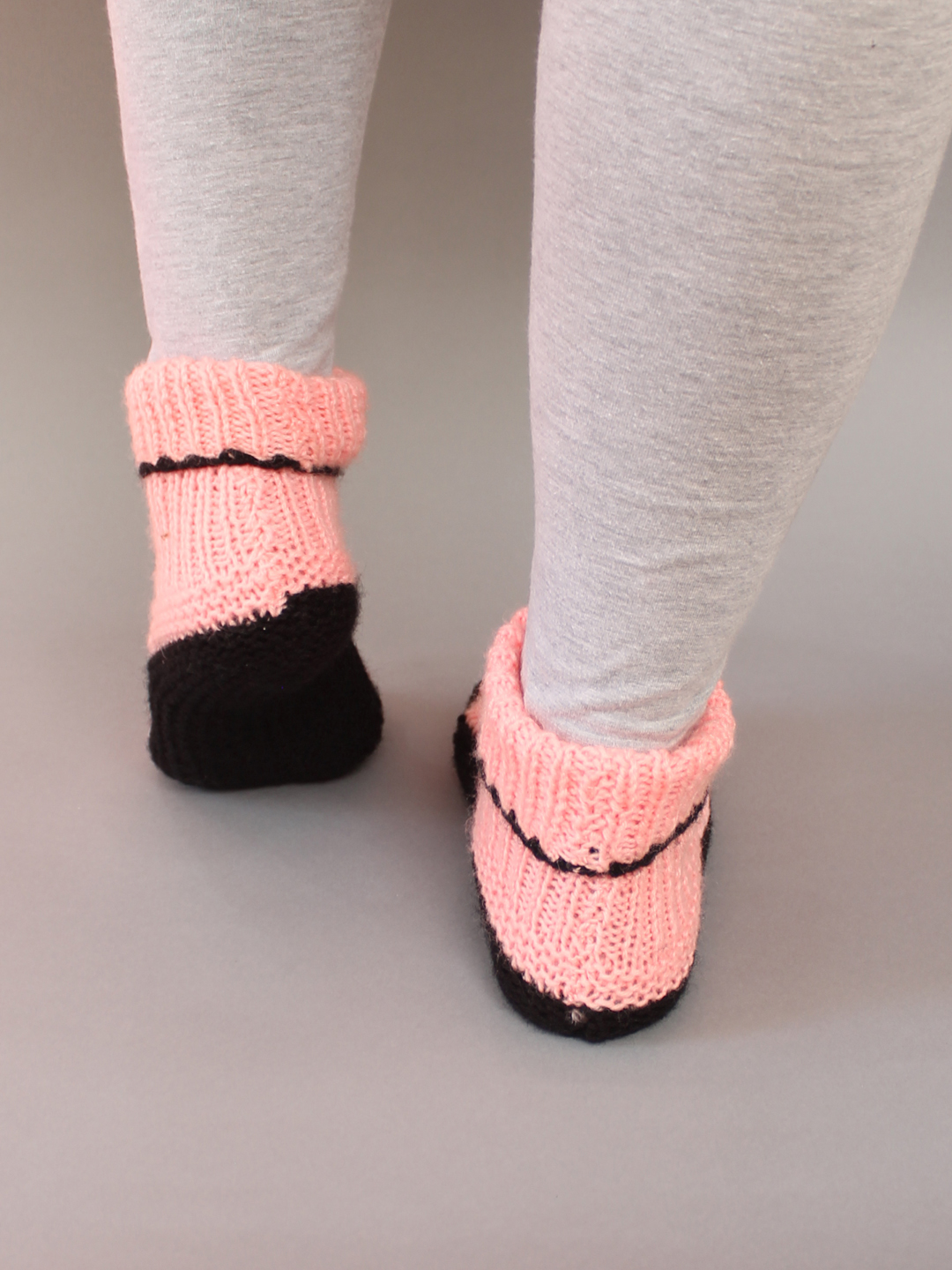 Velvery Handmade Knitted Womens Self Design Ankle Length Socks-Pink