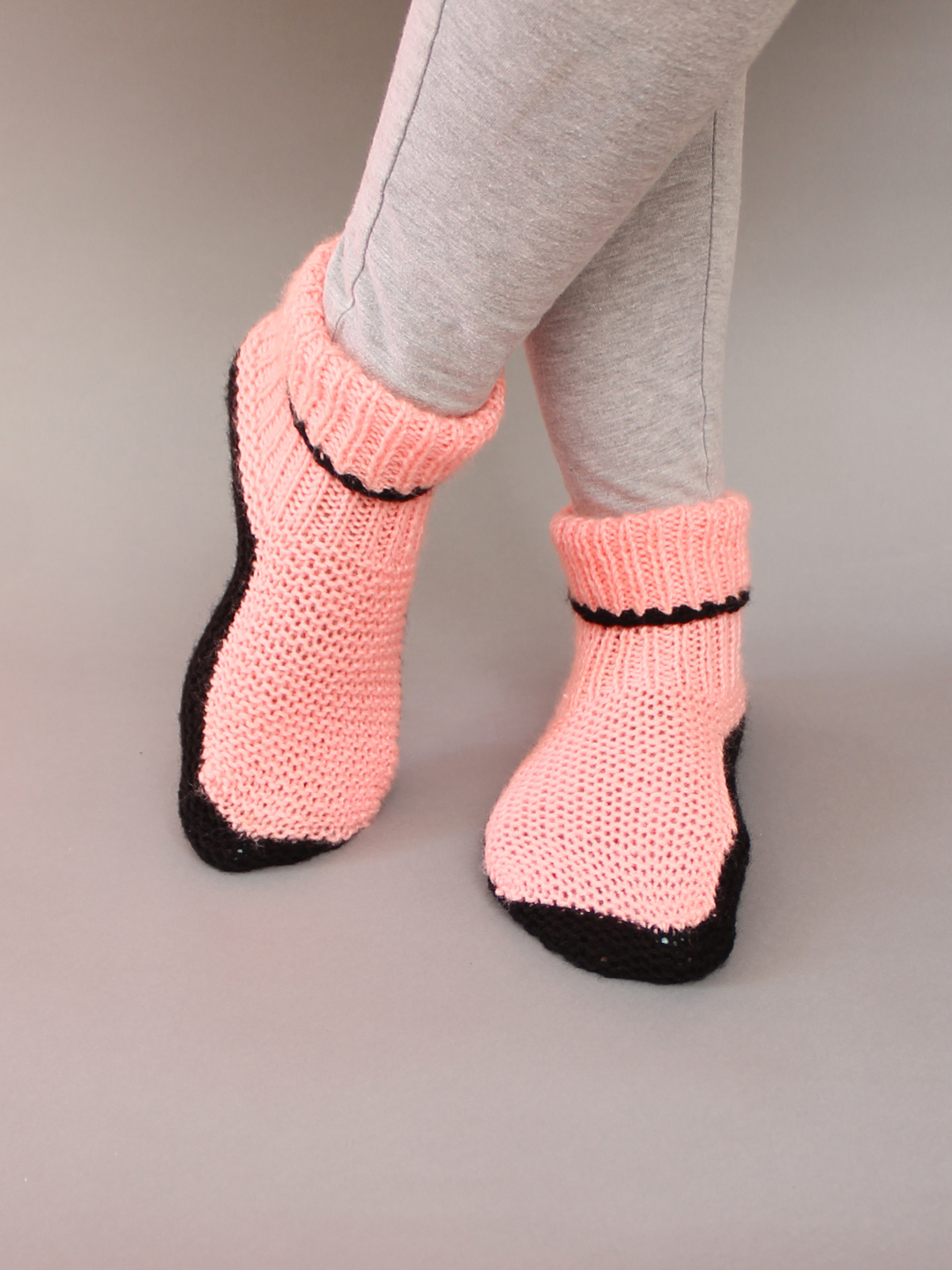 Velvery Handmade Knitted Womens Self Design Ankle Length Socks-Pink