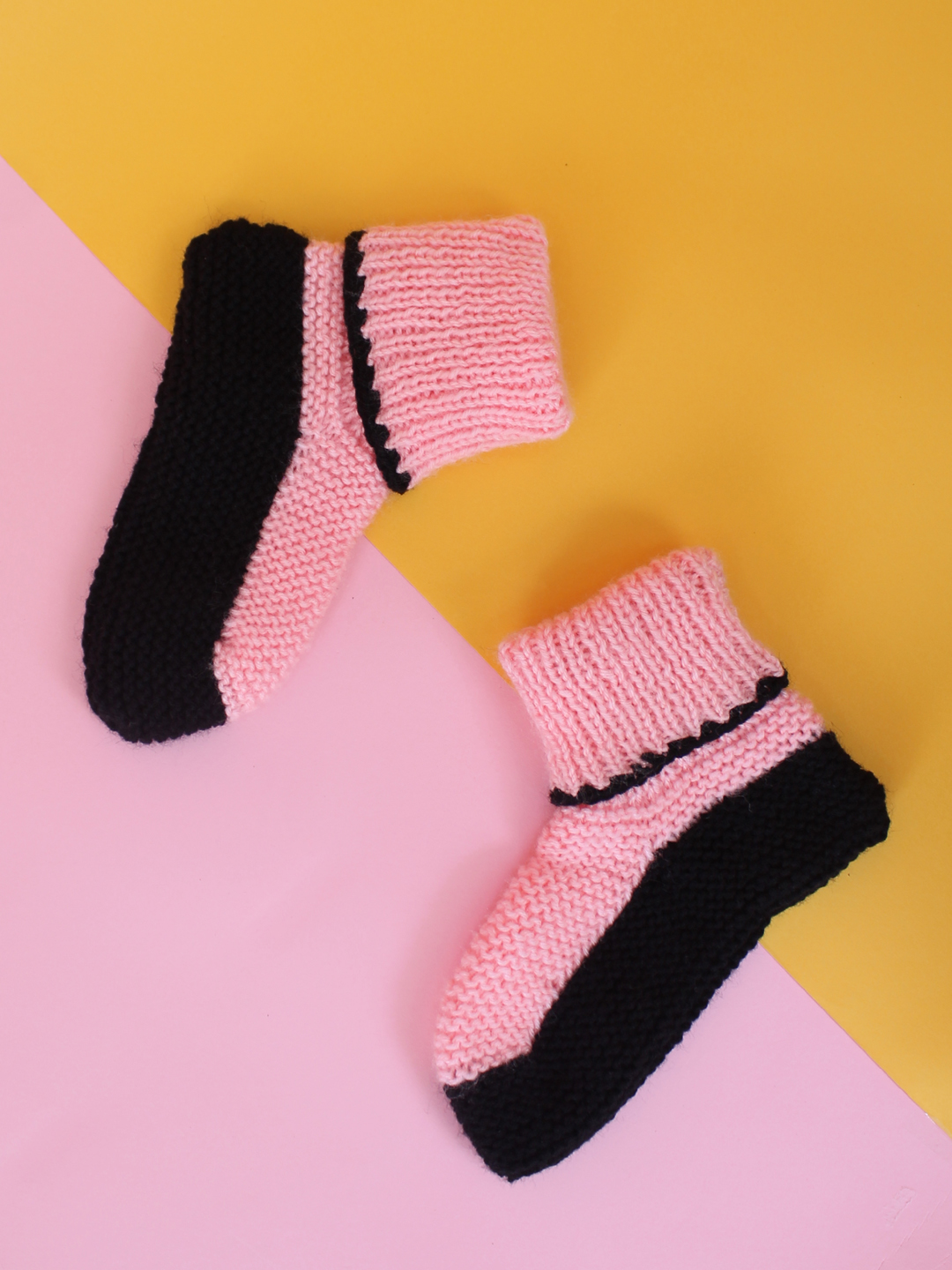 Velvery Handmade Knitted Womens Self Design Ankle Length Socks-Pink
