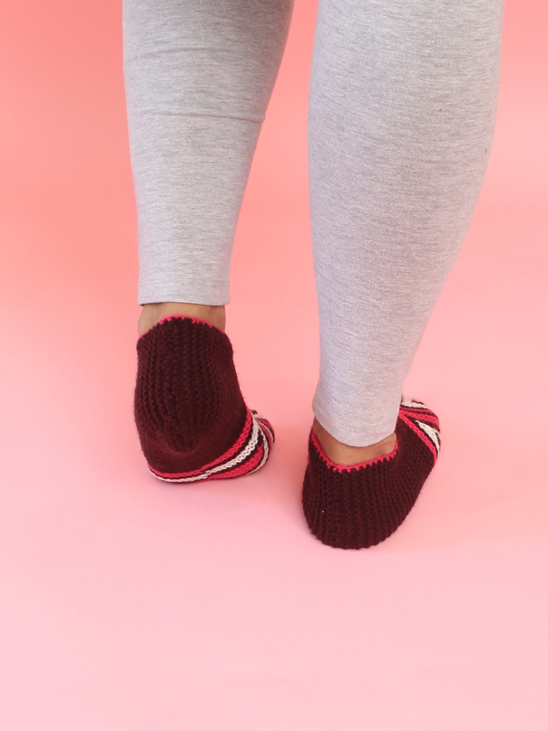 Velvery Handmade Knitted Womens Self Design Ankle Length Socks-Brown