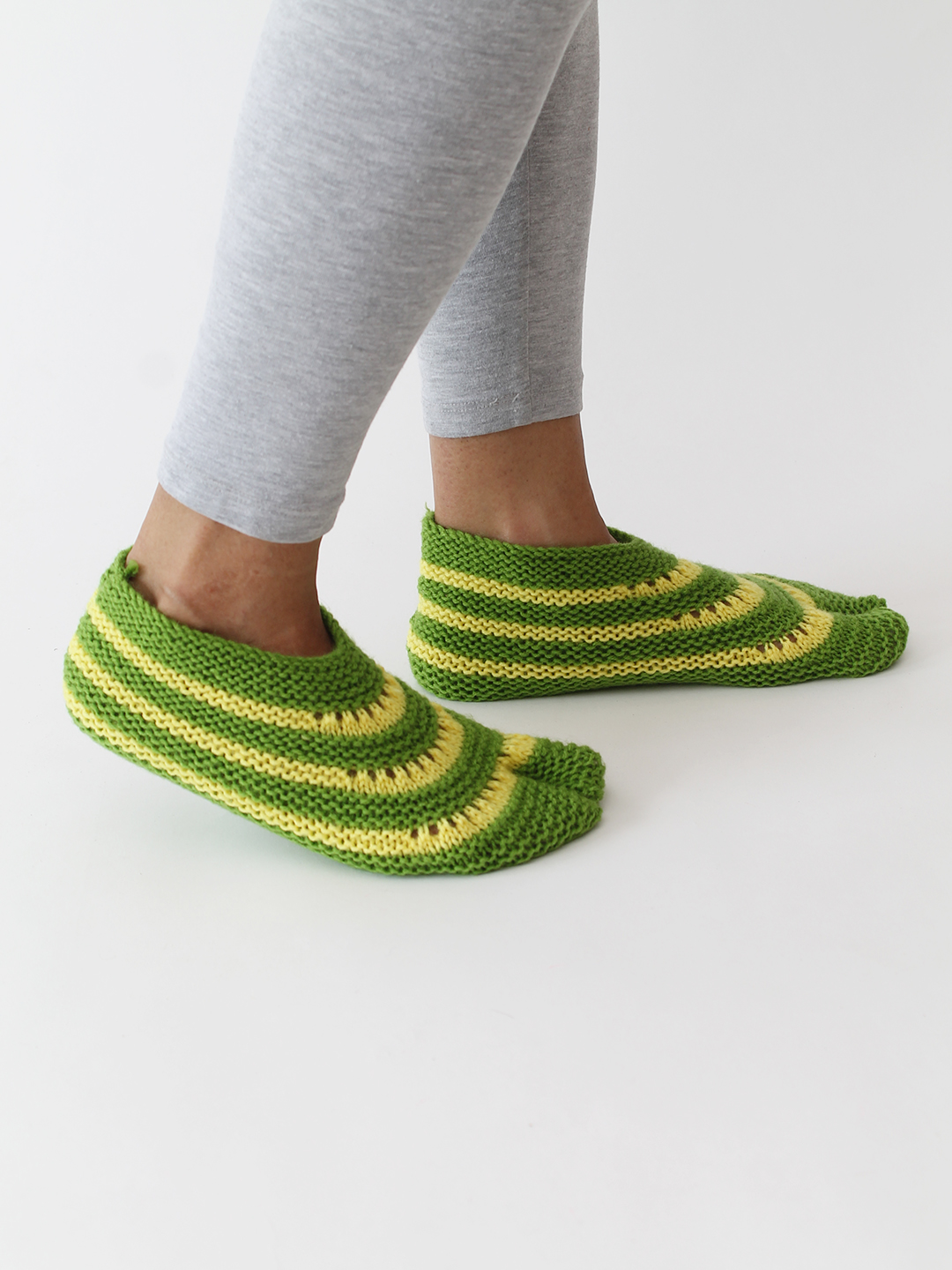 Velvery Handknitted Self Design Socks - Green