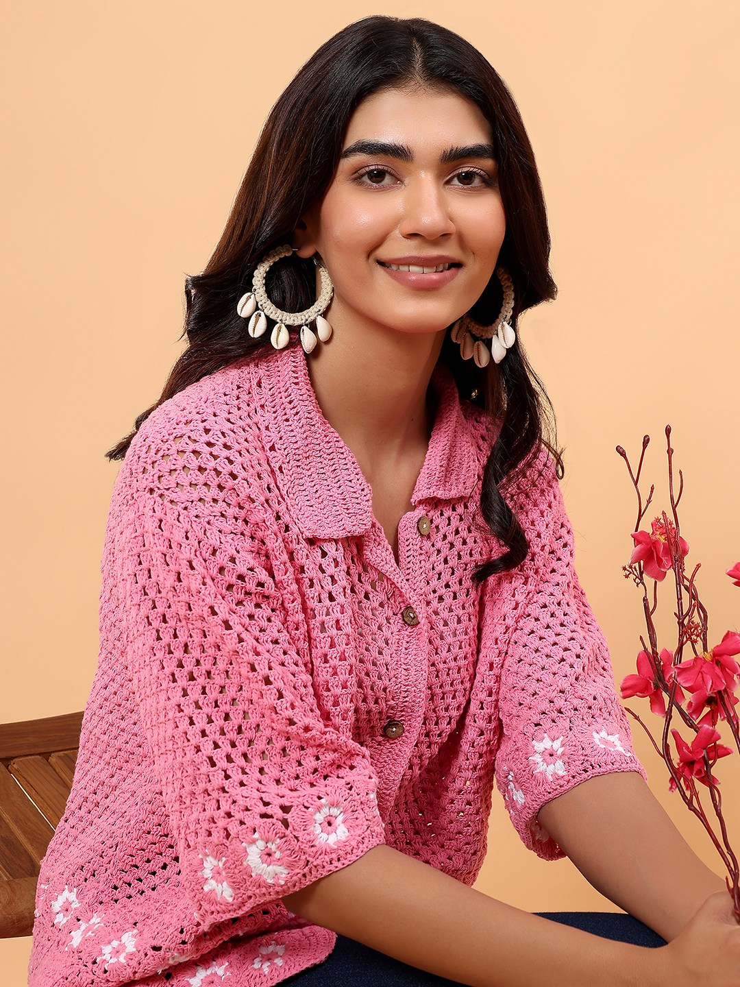 Velvery Daisy Crochet Shirt - Pink