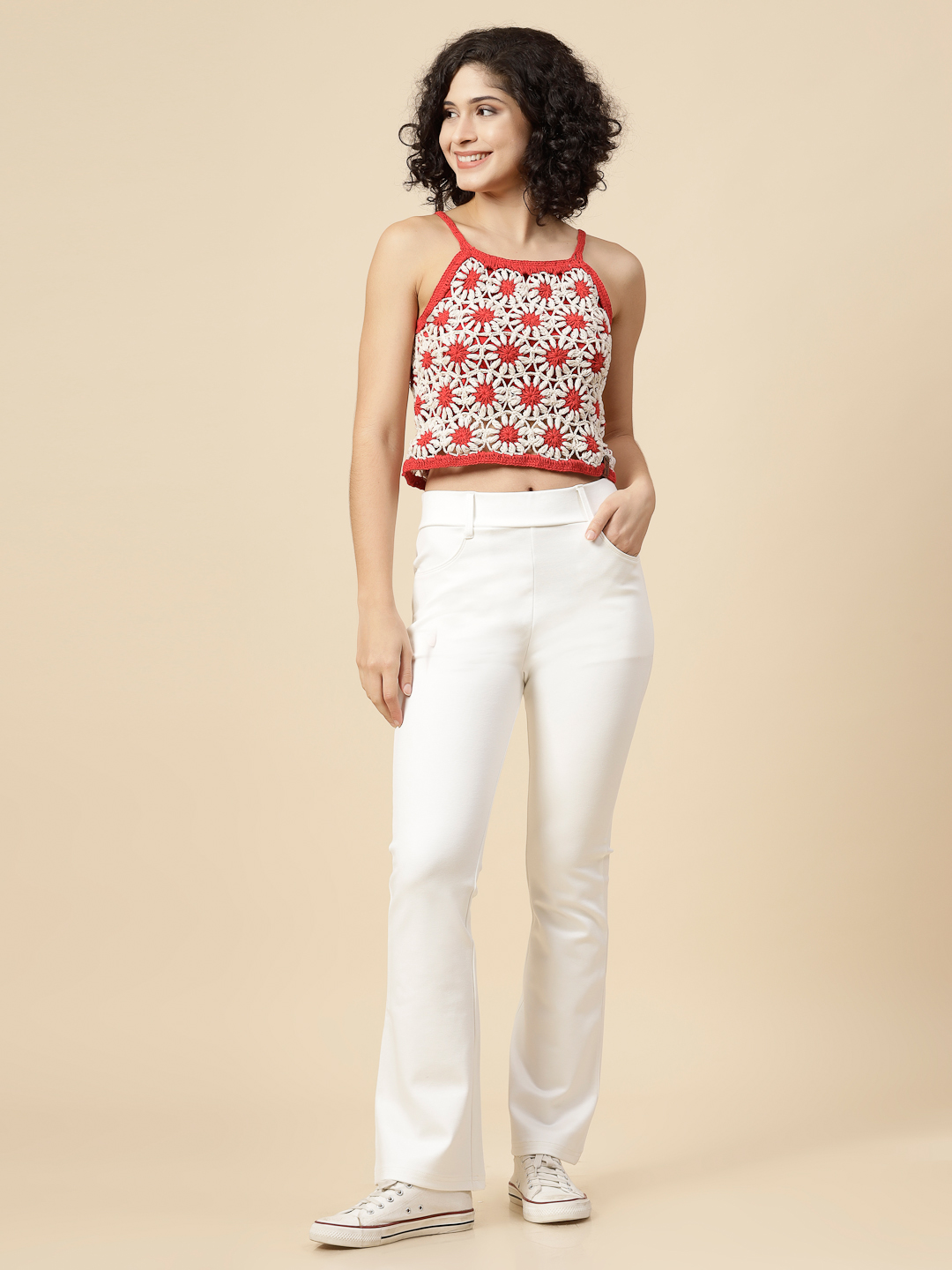 Velvery Daisy Flower Crochet Tank Top - Red