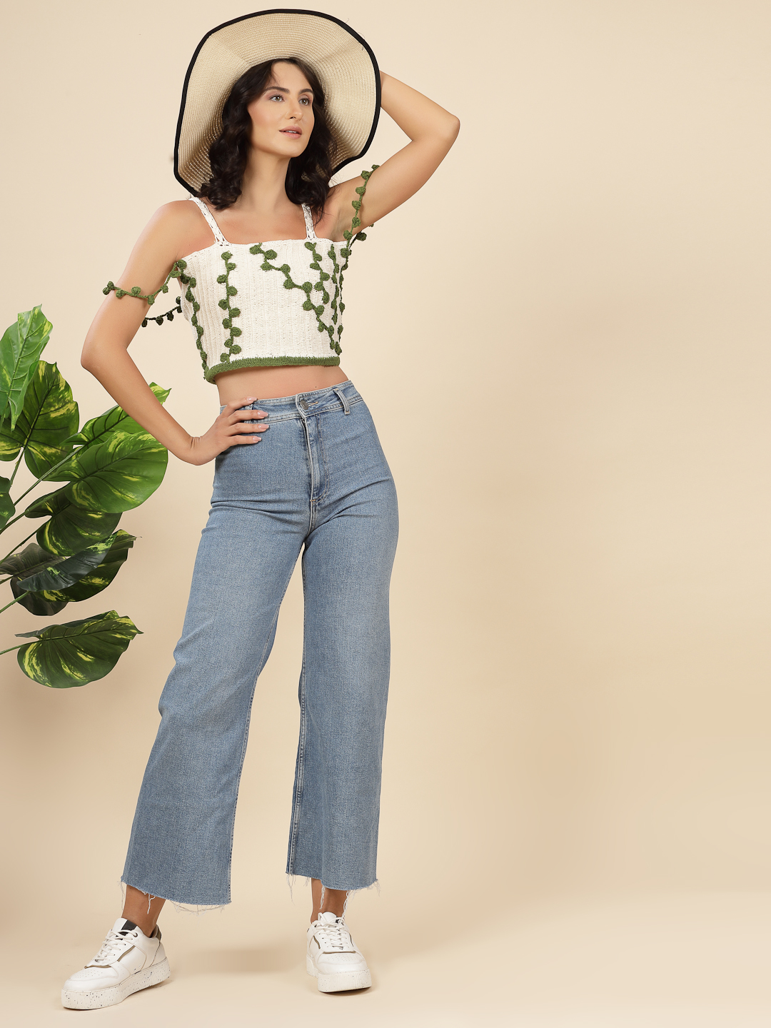 Velvery Crochet White & Olive Leaves Design Hand Knitted Summer Crop Top S
