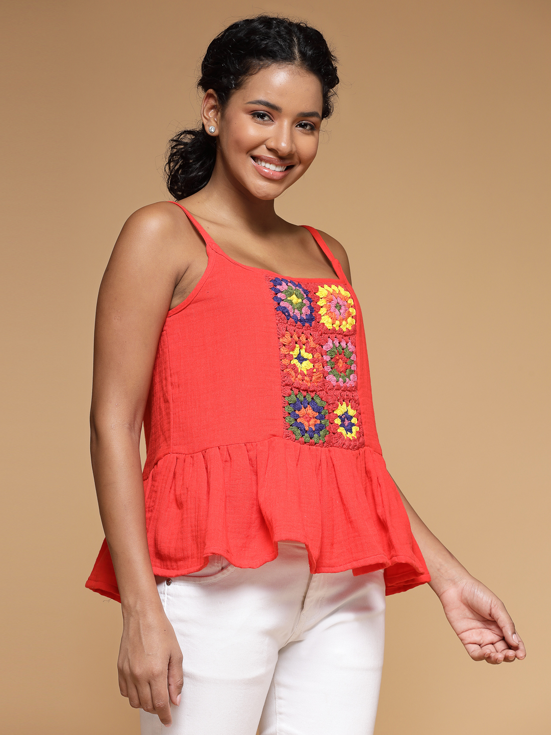 Velvery Crochet Red Self Design Sleeveless Hand Knitted Crop Top