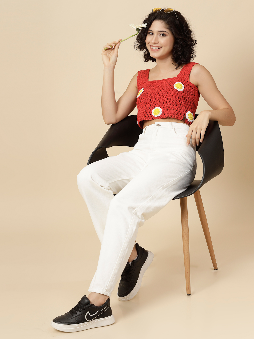 VelveryCrochet Daisy Crop Top