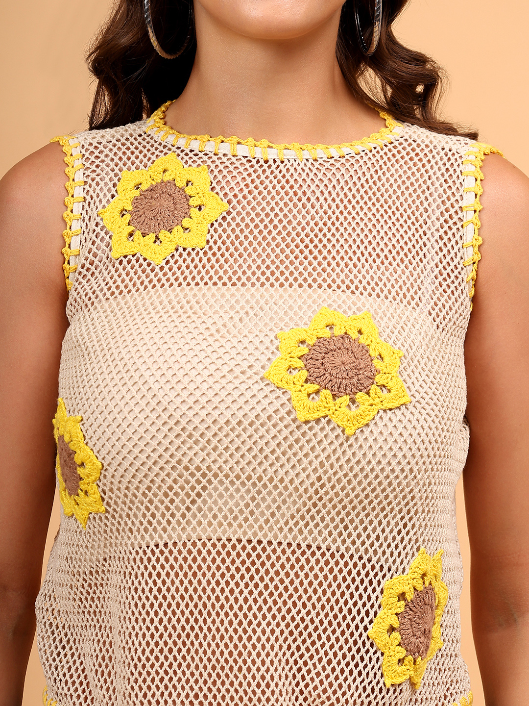 Crochet Cotton Mesh Sunflower Top - Off White