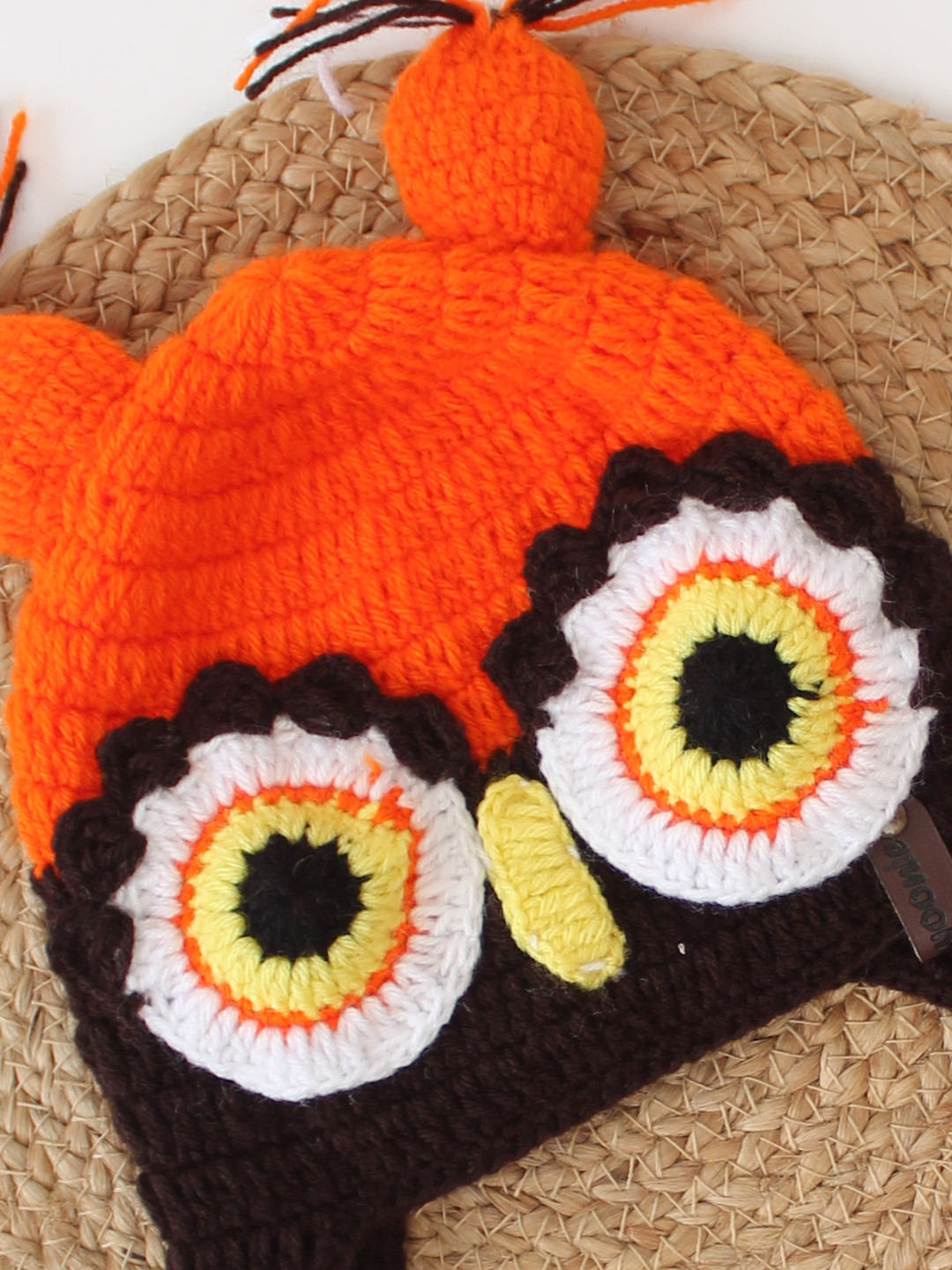 Woonie Bird Eyes Detailed Crochet Infants Cap - Orange