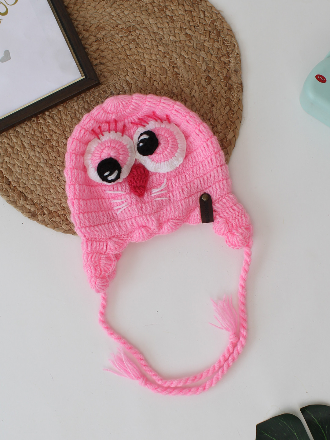 Woonie Birds Applique Handmade Crochet Beanie - Pink