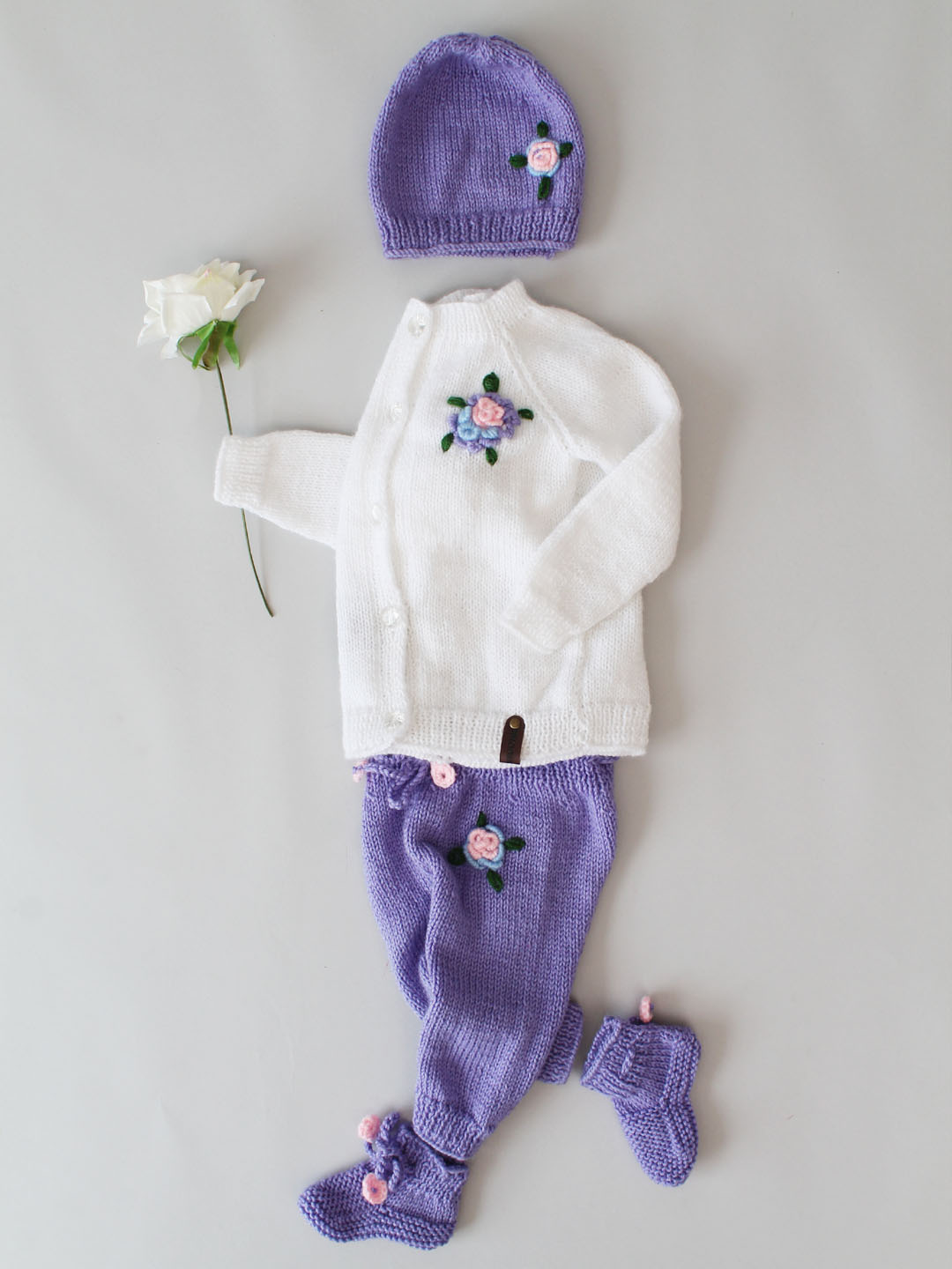 Woonie Front Open Sweater & Pants Set with cap & socks-White