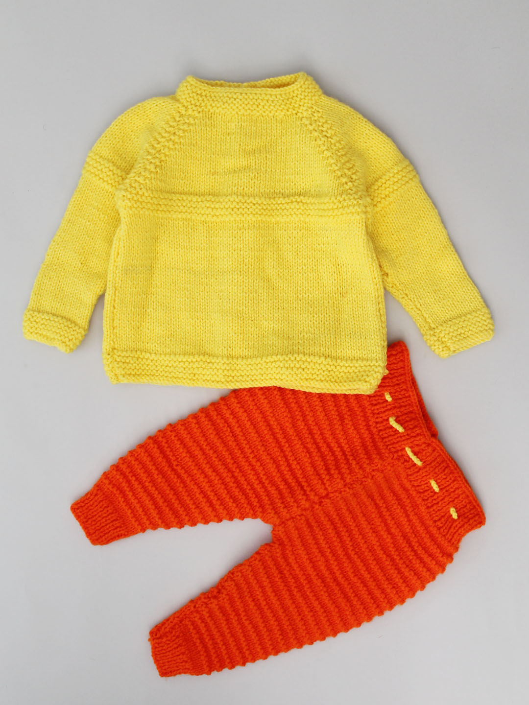 Woonie Handknitted Sweater Pant Set with Bear Applique-Yellow