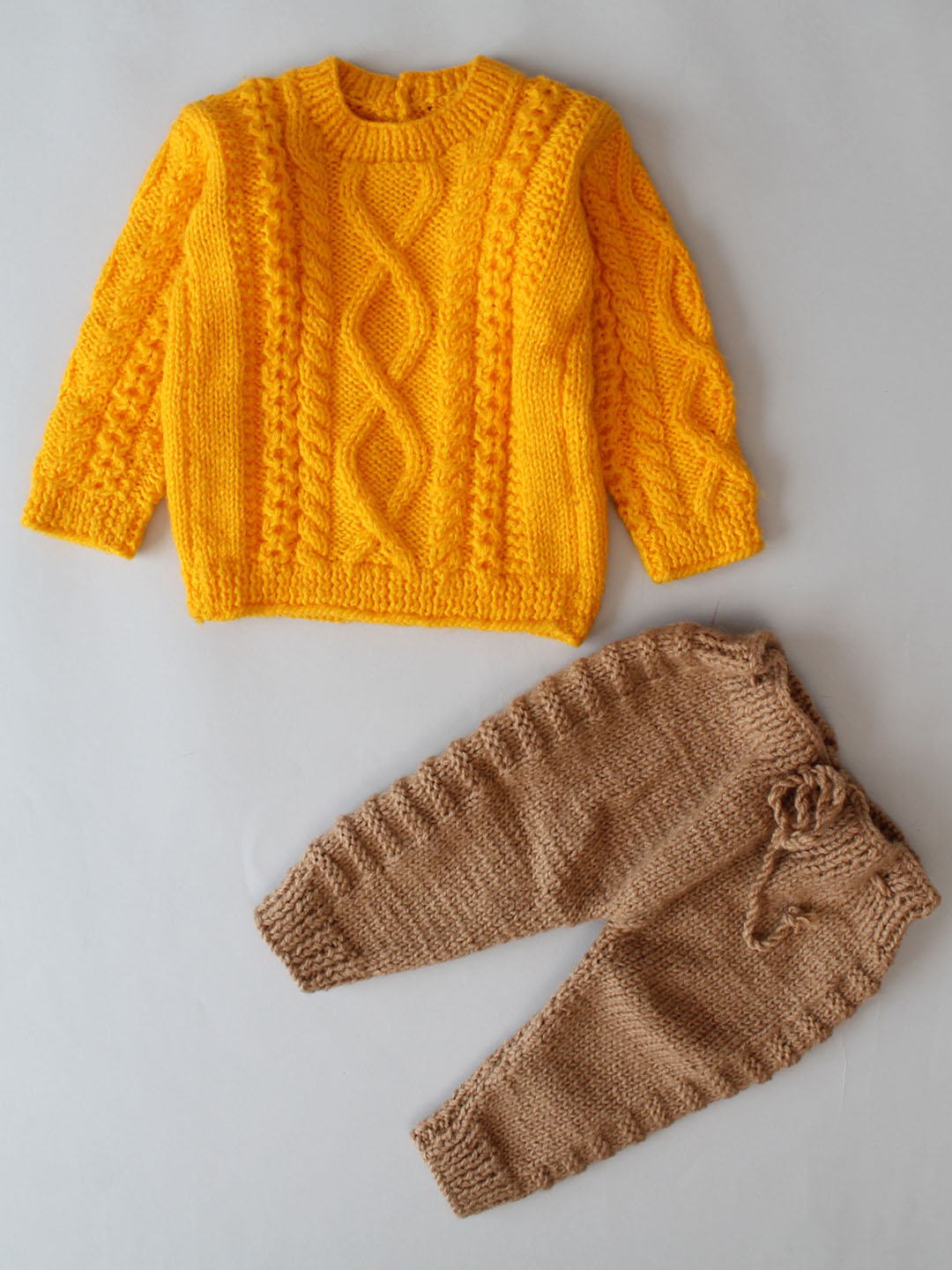 Woonie Handmade Cable Knit Sweater and Pants Set - Yellow