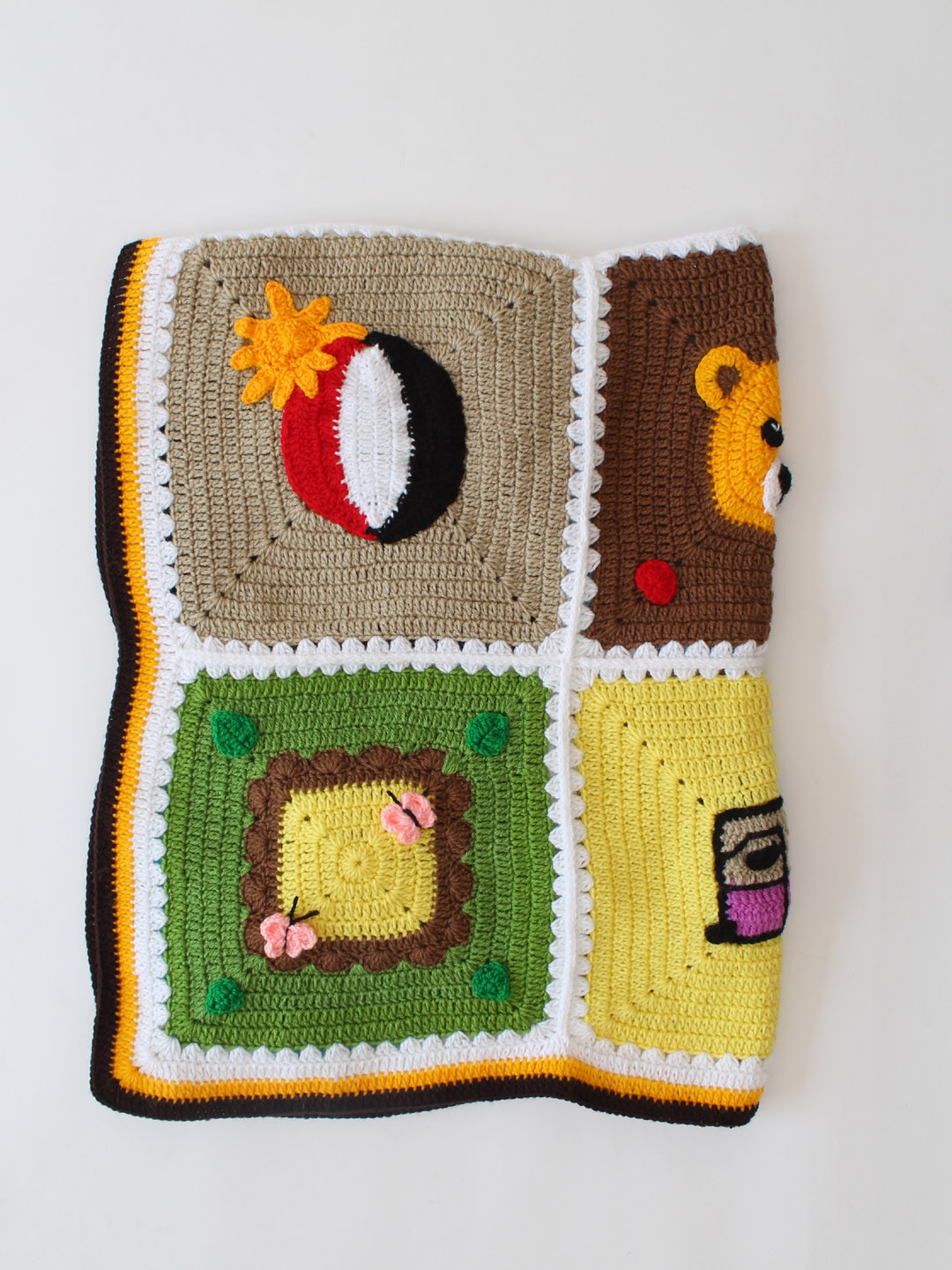 Woonie Handmade Crochet Face Applique Baby Blanket - Multi