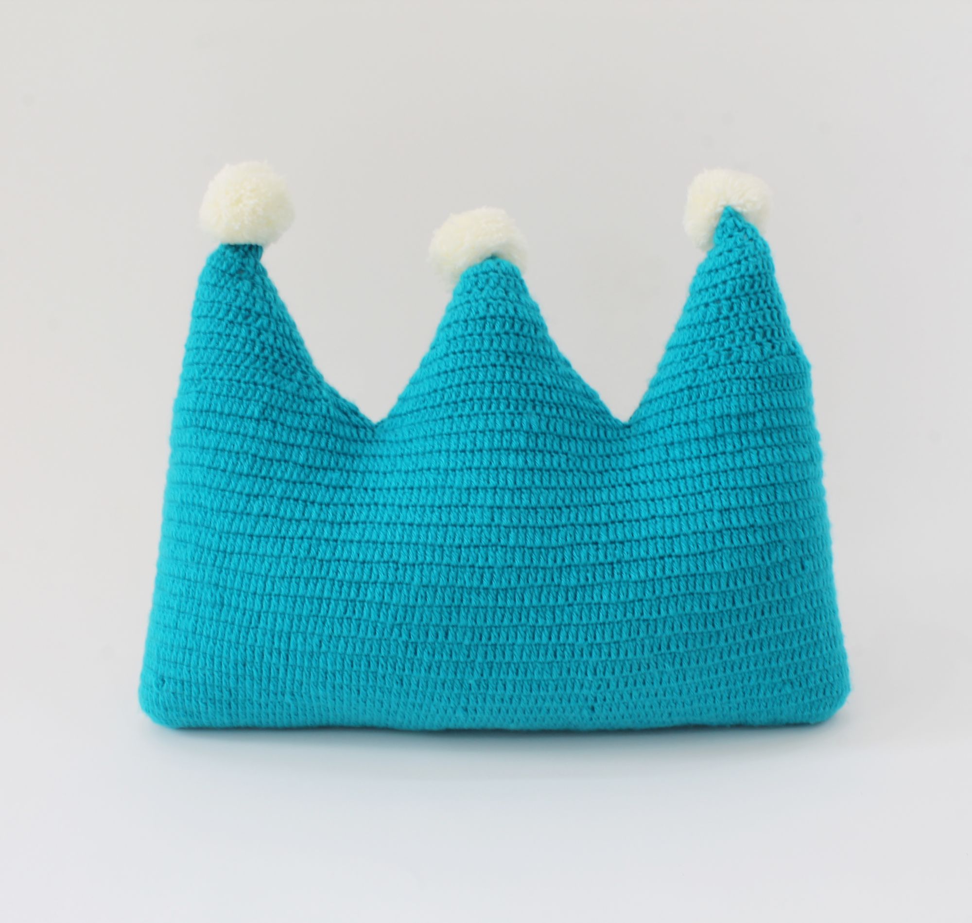 Woonie Handmade Crown Shaped Cushion For Infants - Green