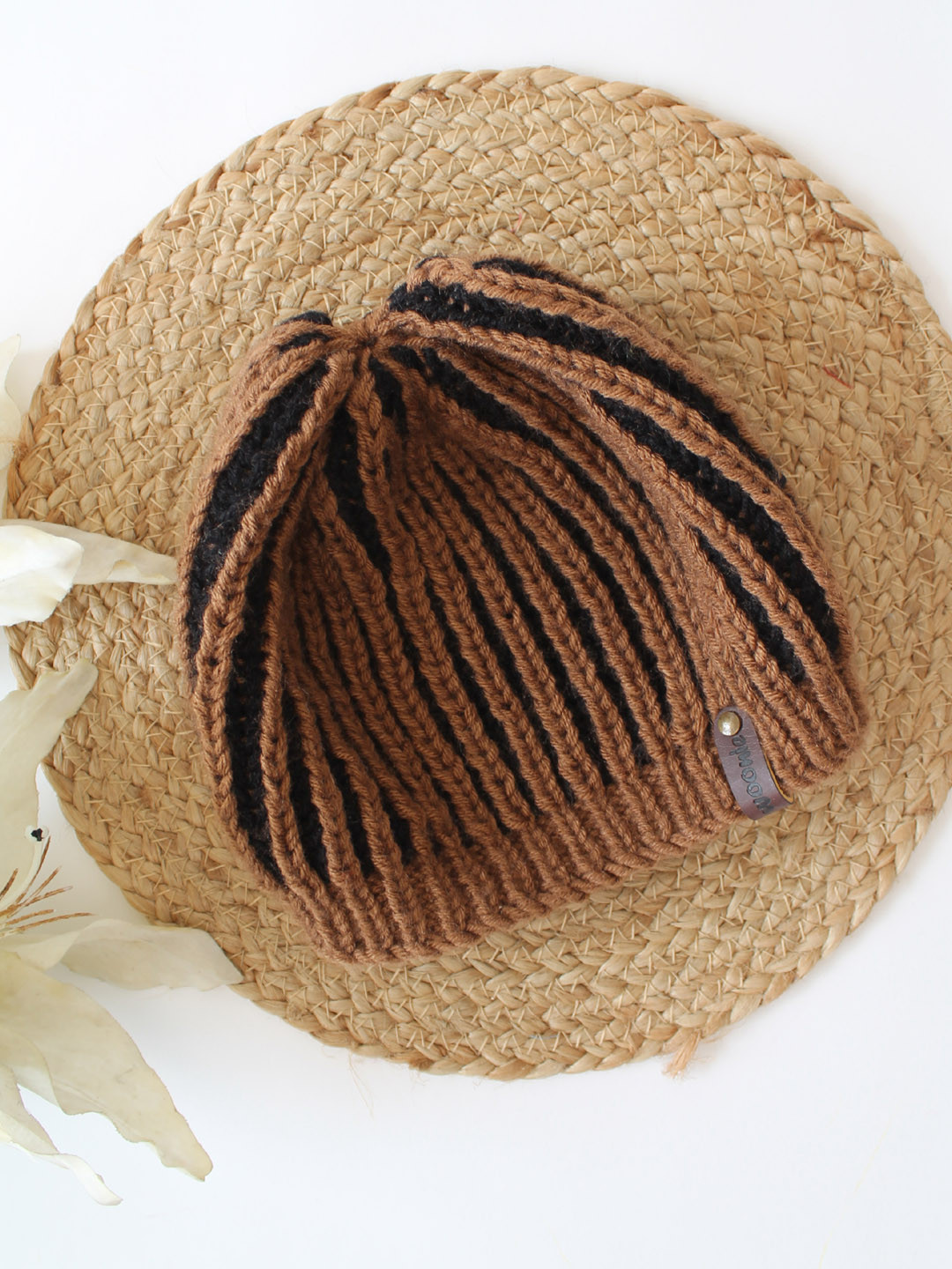 Woonie Handmade Knitted Striped Beanie Hat - Brown