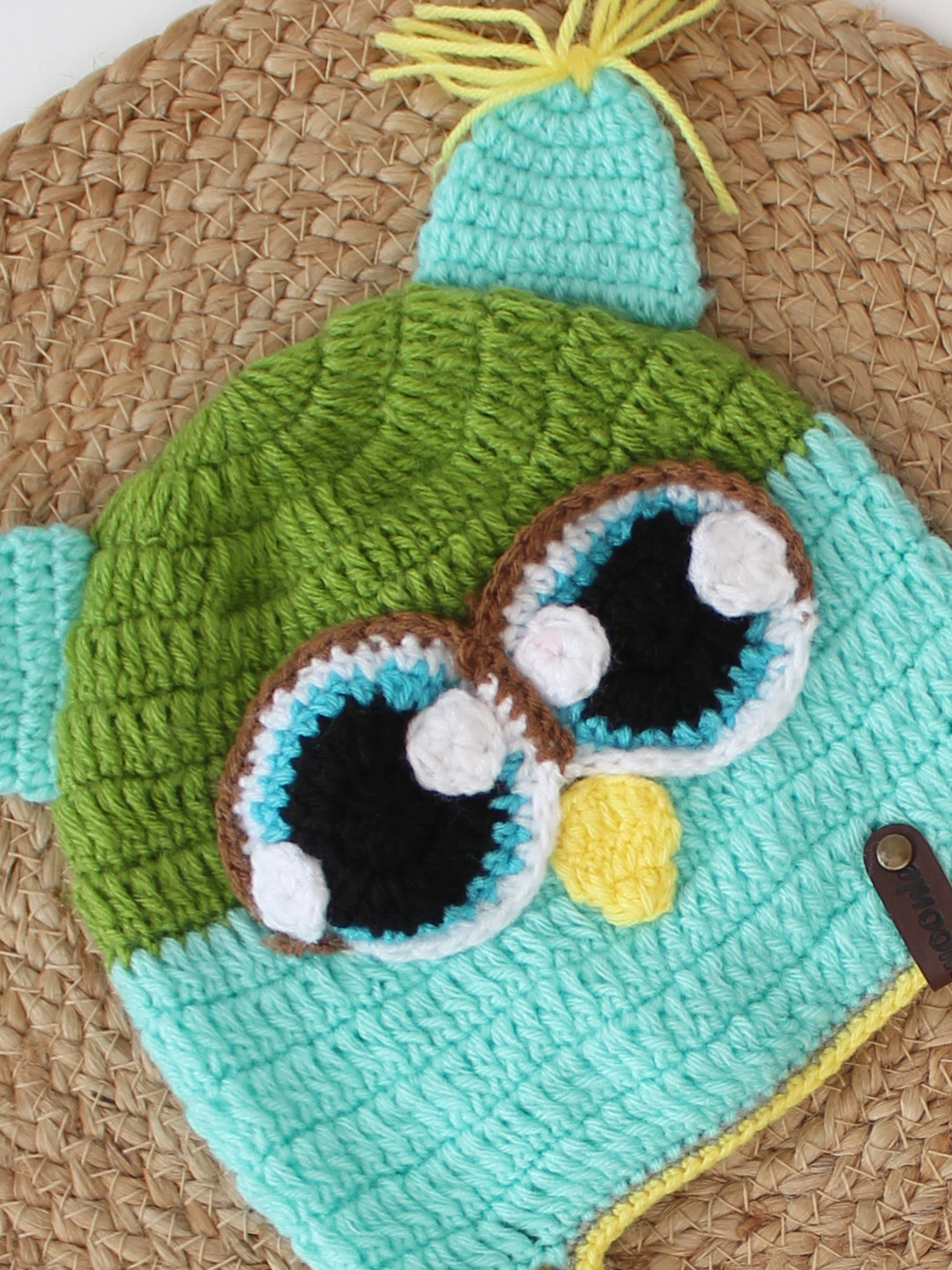 Woonie Handmade Newborn Bird Eyes Crochet Beanie - Green