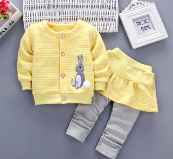 Image of Yellow 2 Pc Set