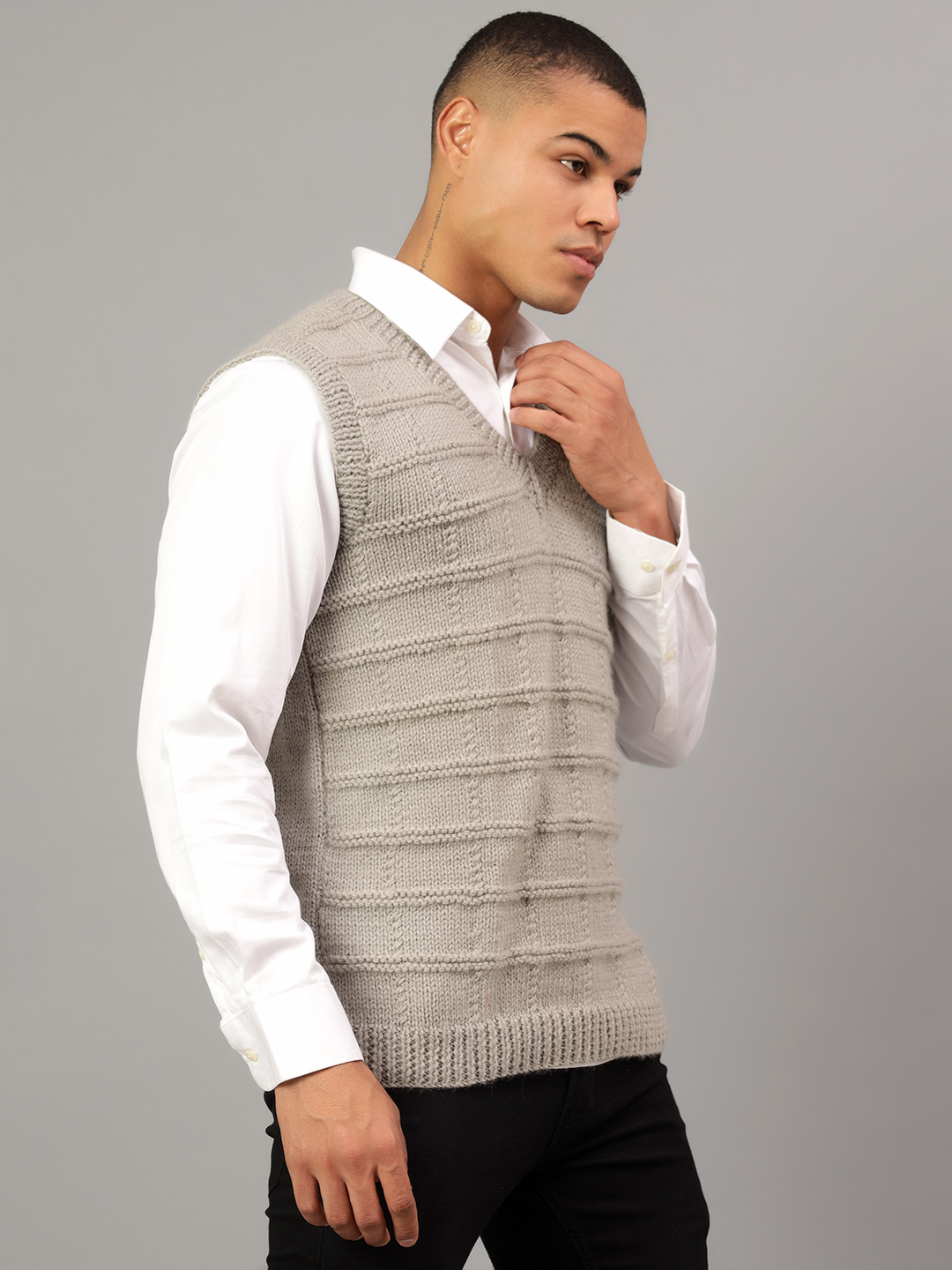 Handcrafted Sleeveless Jumper for Gents - Grey