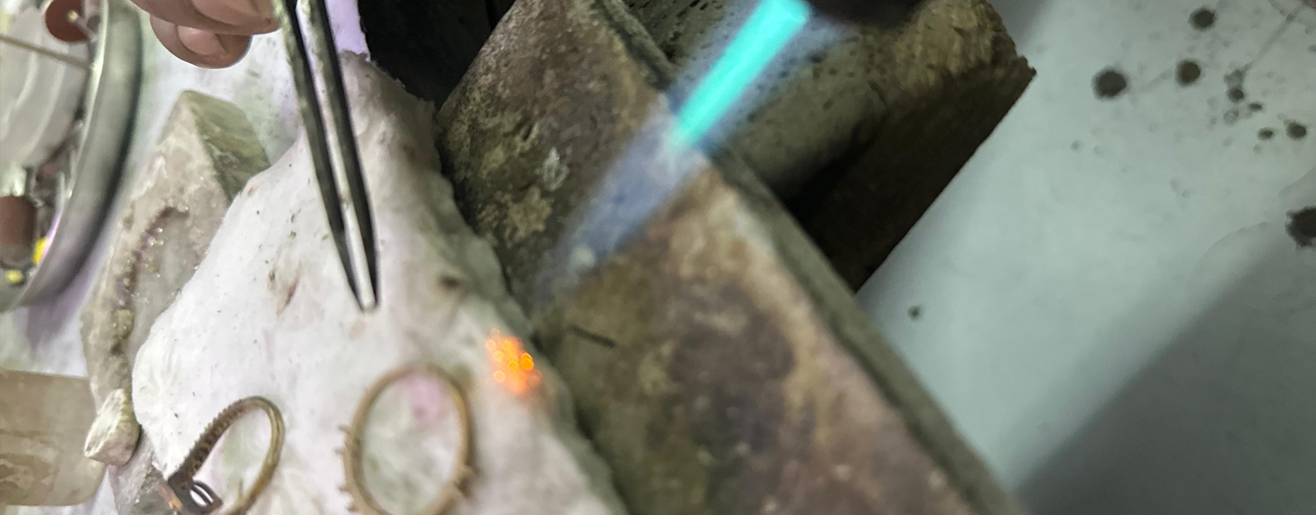 Your Trusted Partner for Wholesale Gold &amp; Diamond Jewelry