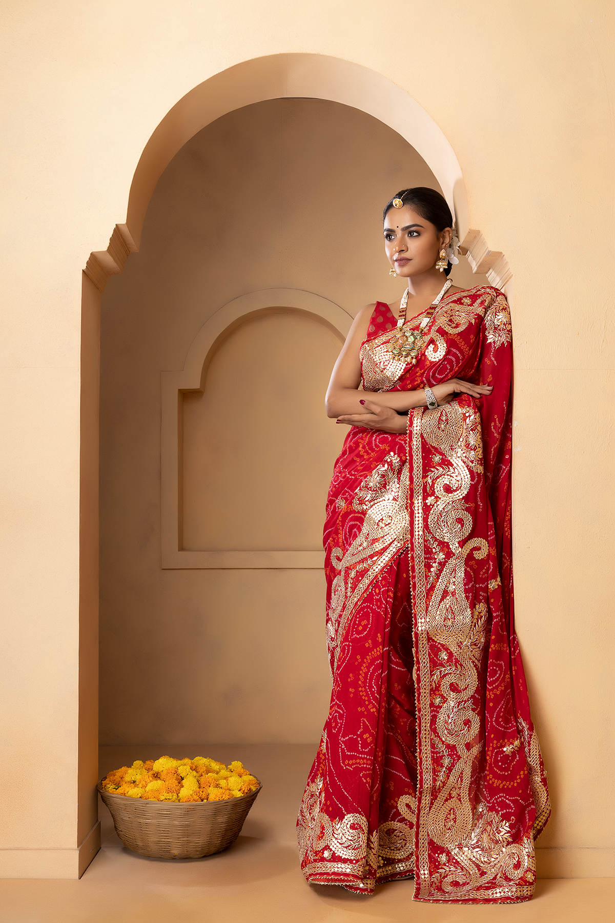 Red bandhani sarees best sale online