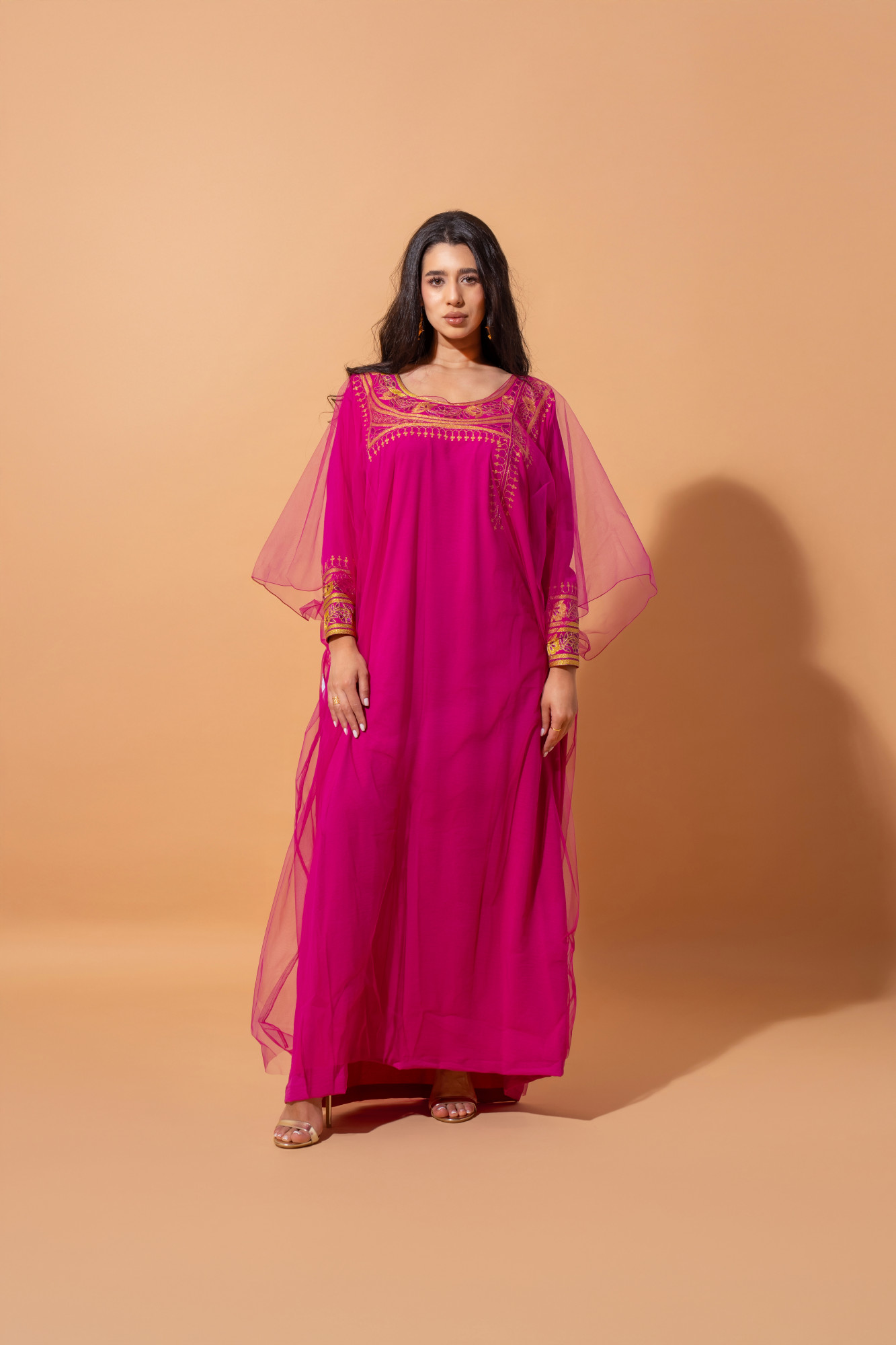Pink Thoub - Tola