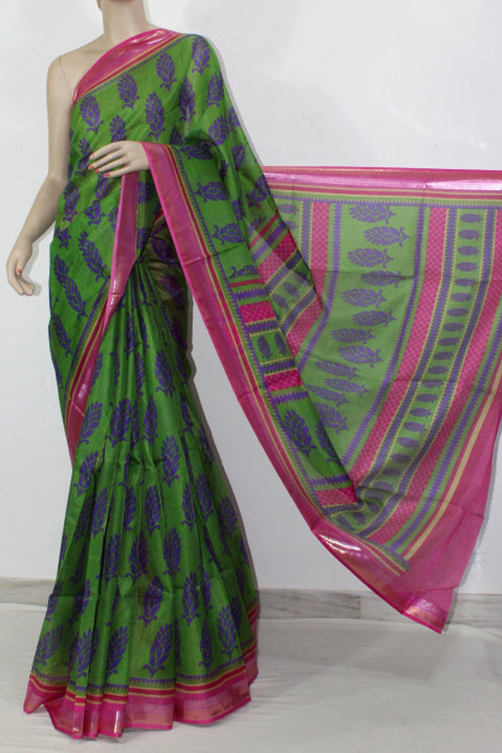 Green-Pink Exclusive Art Silk Saree with Blouse