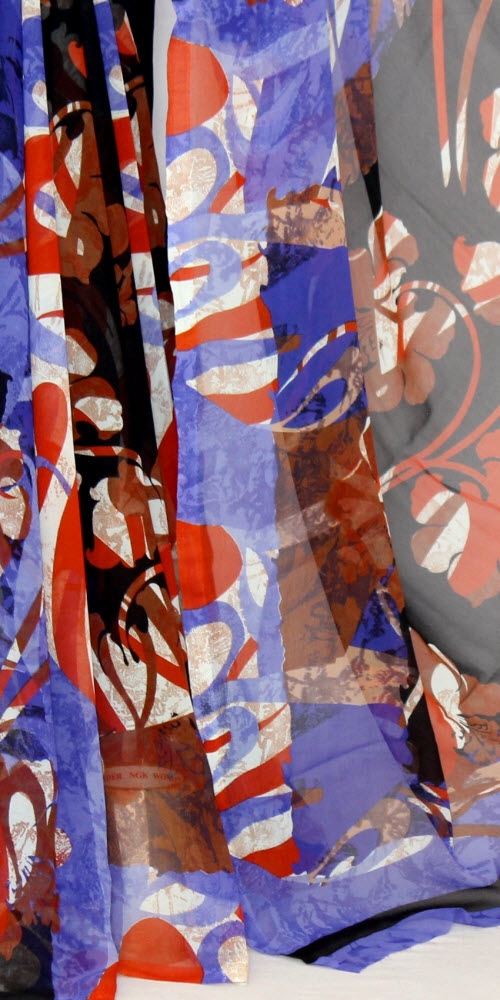 Blue-Red Wrinkle Free Georgette Saree with Blouse