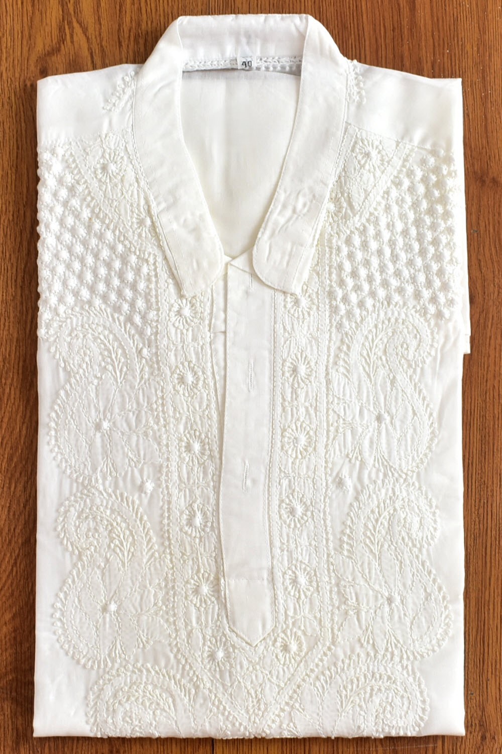 M 40 White Hand Embroidered Chikankari Mens Kurta 13702