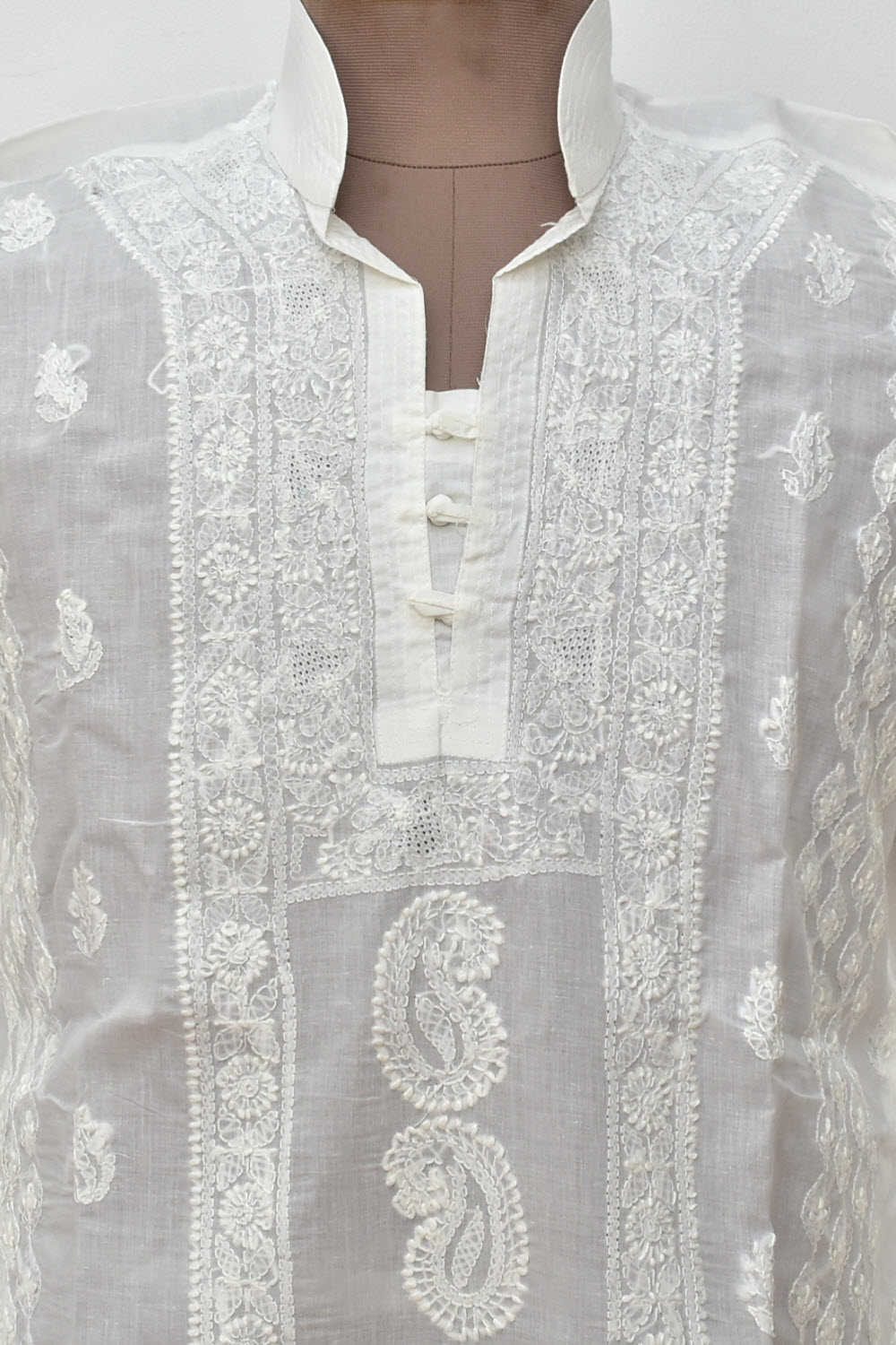 XL 44 White Hand Embroidered Chikankari Mens Kurta 13715