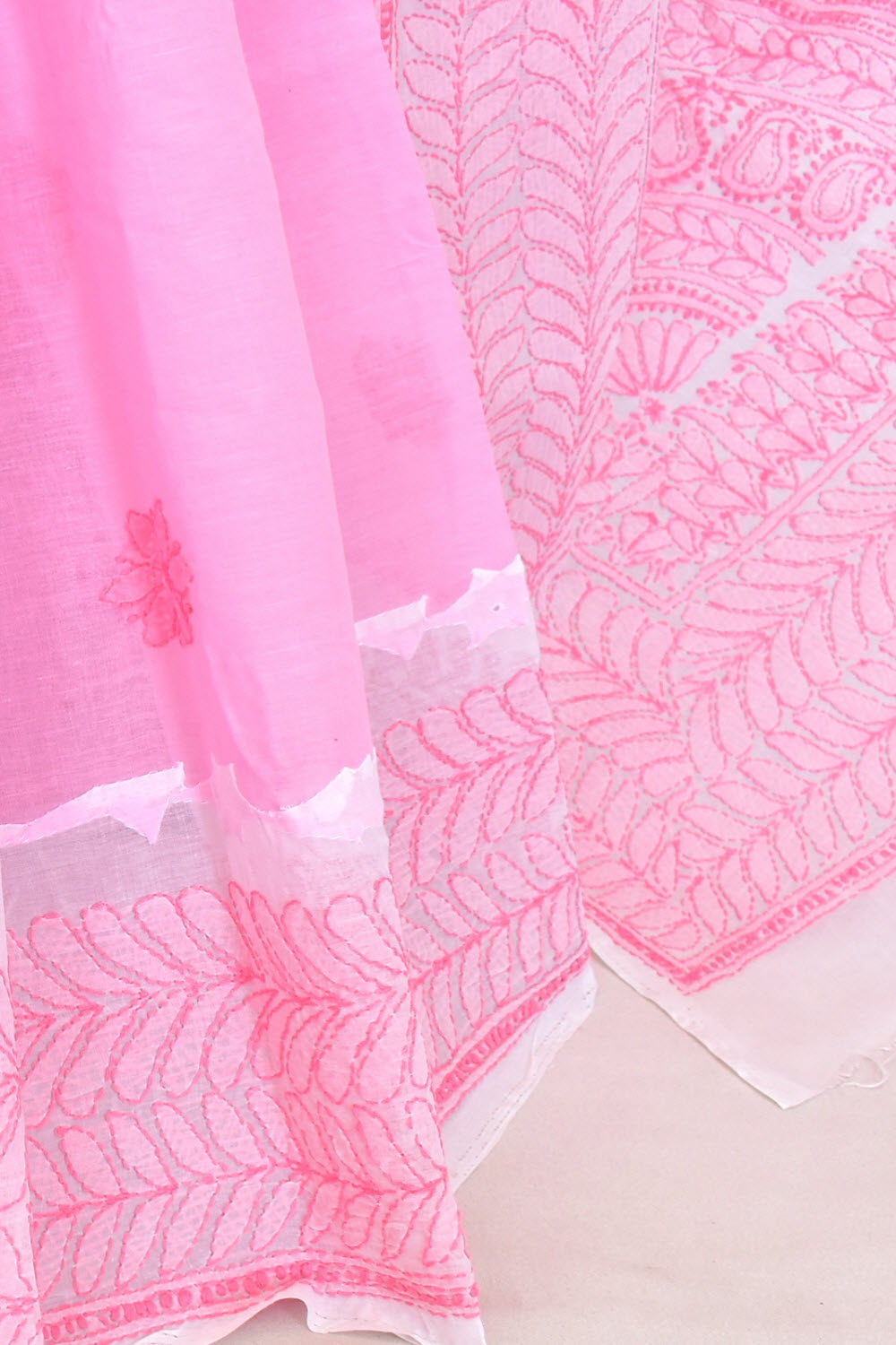 Pink White Hand-Embroidered Lucknowi Chikankari Cotton Saree with Blouse Daraz work 15060