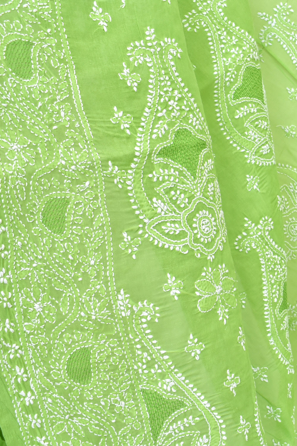 Pista Green Hand-Embroidered Lucknowi Chikankari Cotton Saree with Blouse Rich Pallu 15067