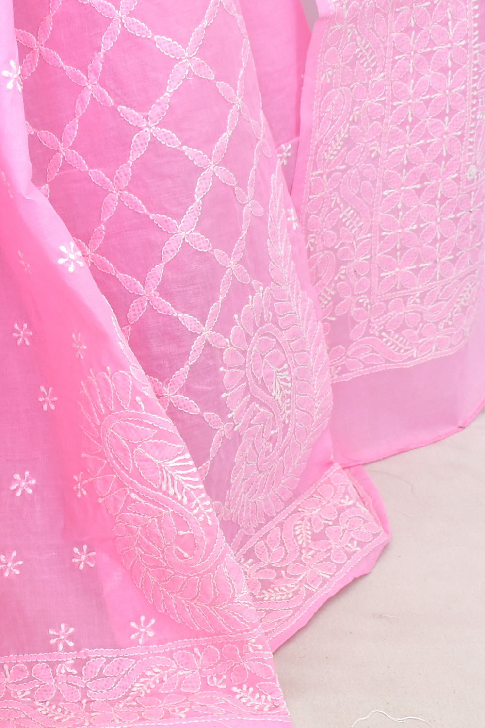 Baby Pink Hand-Embroidered Lucknowi Chikankari Cotton Saree with Blouse Rich Pallu 15078