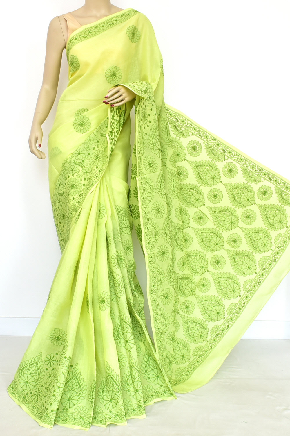 Light Mehandi Green Hand-Embroidered Lucknowi Chikankari Cotton Saree with Blouse Rich Pallu 15082