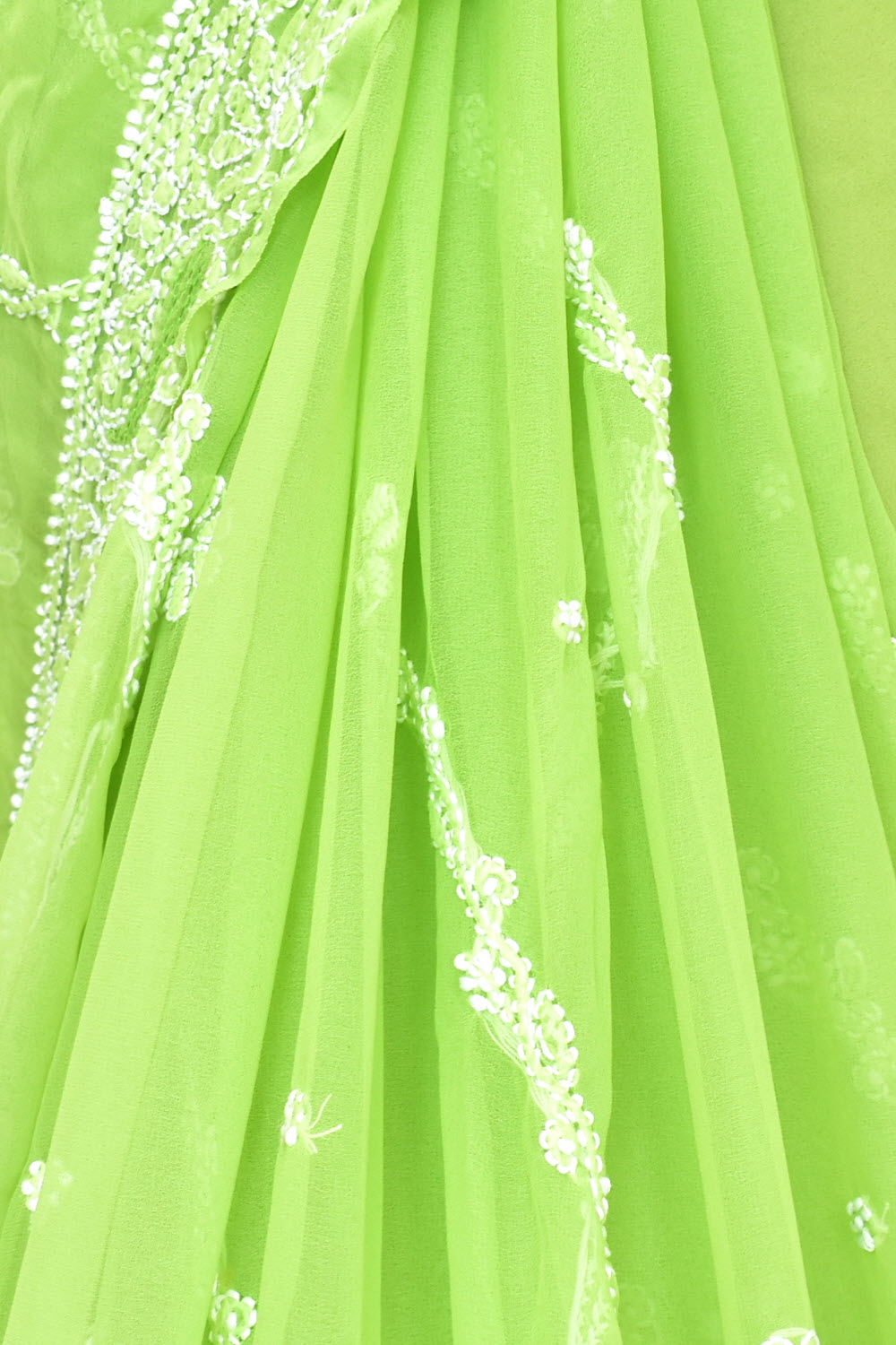 Pista Green Hand-Embroidered Lucknowi Chikankari Georgette Saree with Blouse Rich Pallu 15164