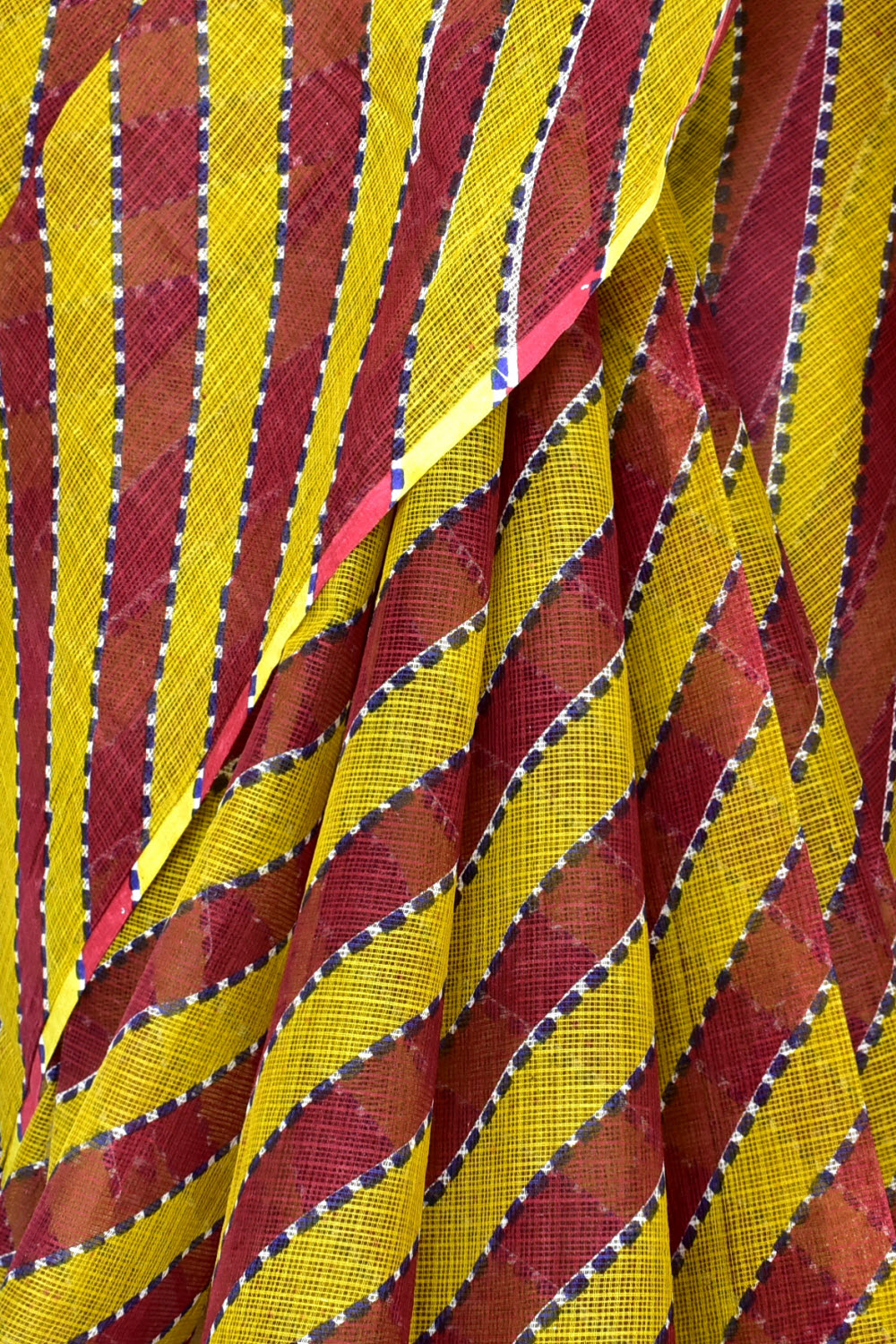 Maroon Mehandi Green Pure Cotton Kota Doria Saree Premium Quality Handwoven Lahariya Print Saree without Blouse 15680