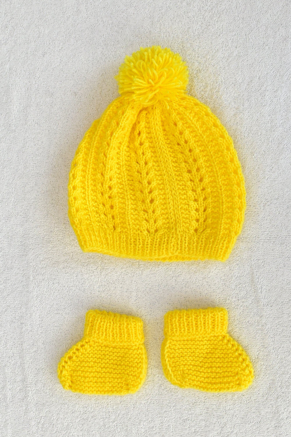 12-18 Months - Yellow Hand Knitted Sweater with Cap and Socks for Kids 16011