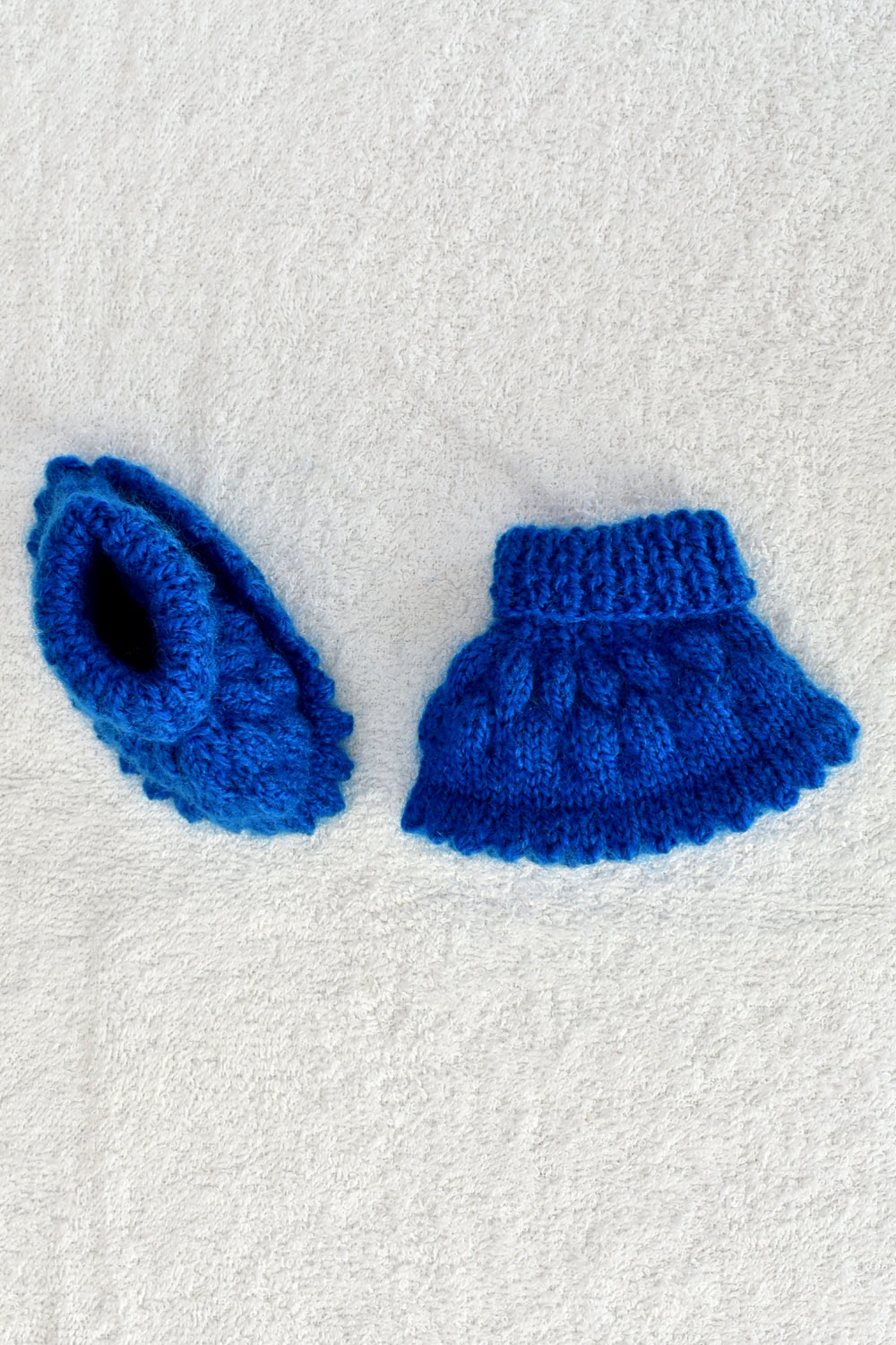12-18 Months - Blue Hand Knitted Sweater with Cap and Socks for Kids 16014