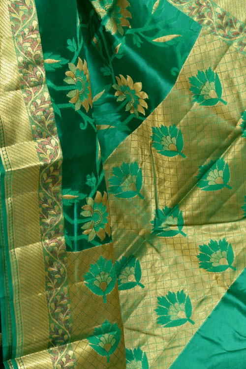Green Handloom Banarasi Dupion Silk Saree 16175