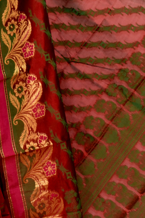 Maroon Handloom Banarasi Kora Cotton Saree with Blouse 16223