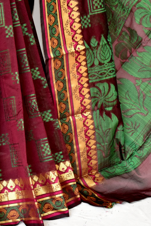 Maroon Handloom Banarasi Kora Cotton Saree with Blouse 16226