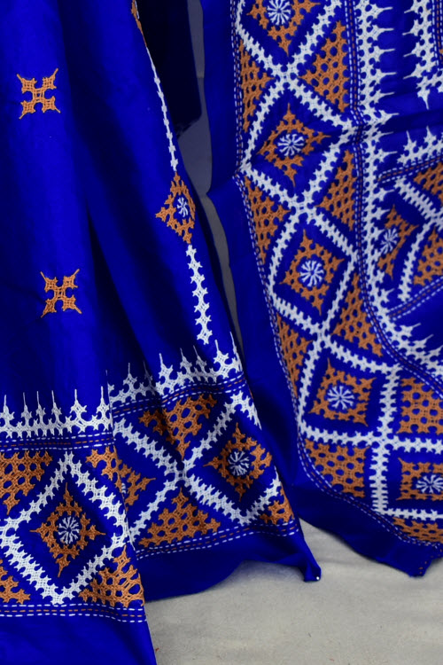 Royal Blue Gujrati Stitched Handloom Pure Silk Saree