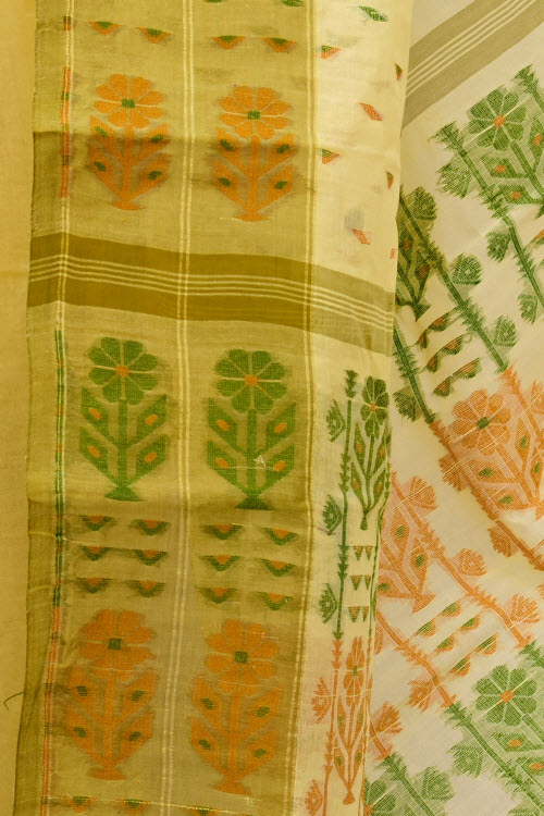 Cream Handwoven Tant Cotton Saree 16997
