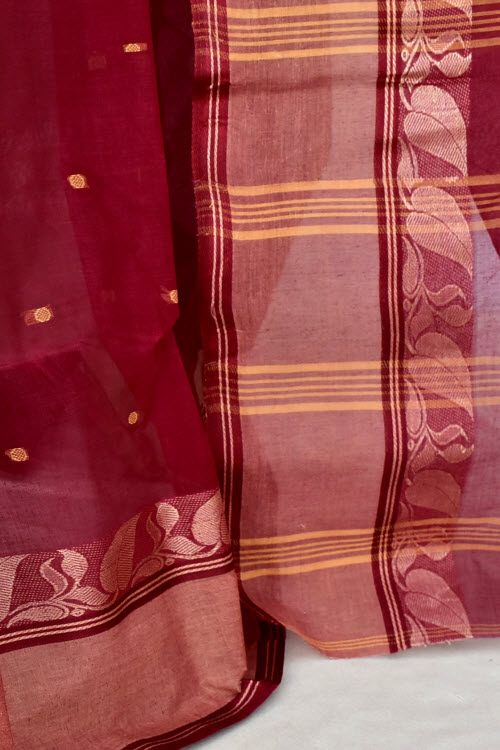 Maroon Handwoven Tant Cotton Saree 17189