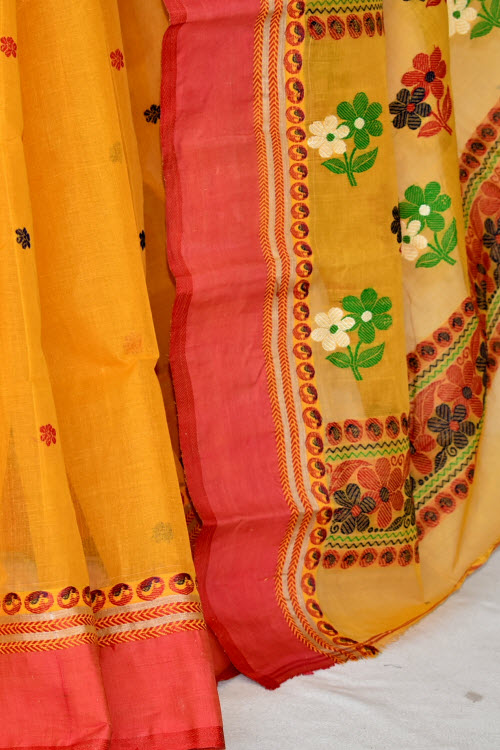 Yellow Handwoven Tant Cotton Saree 17241