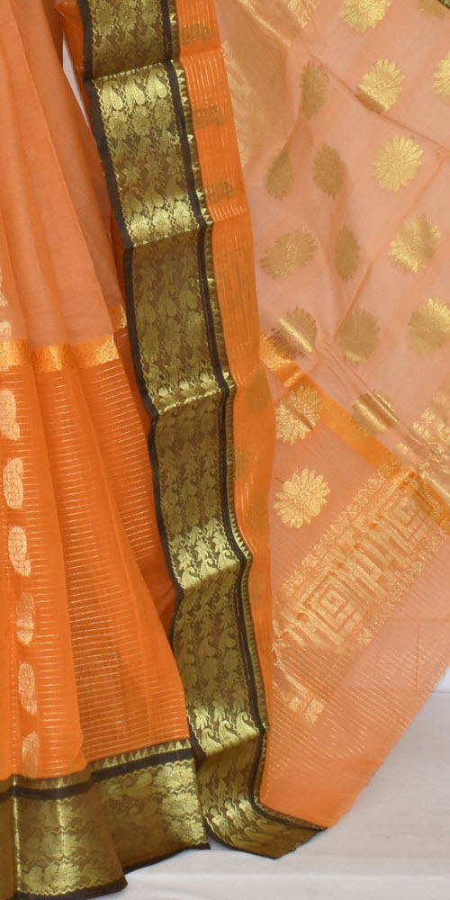 Light Orange Handwoven Tant Cotton Saree 17341