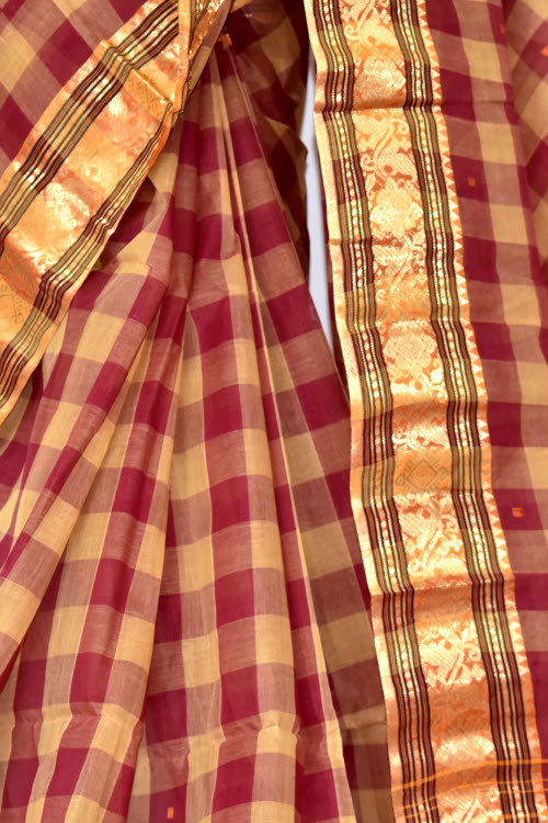 Maroon-Fawn Handwoven Tant Cotton Saree 17422