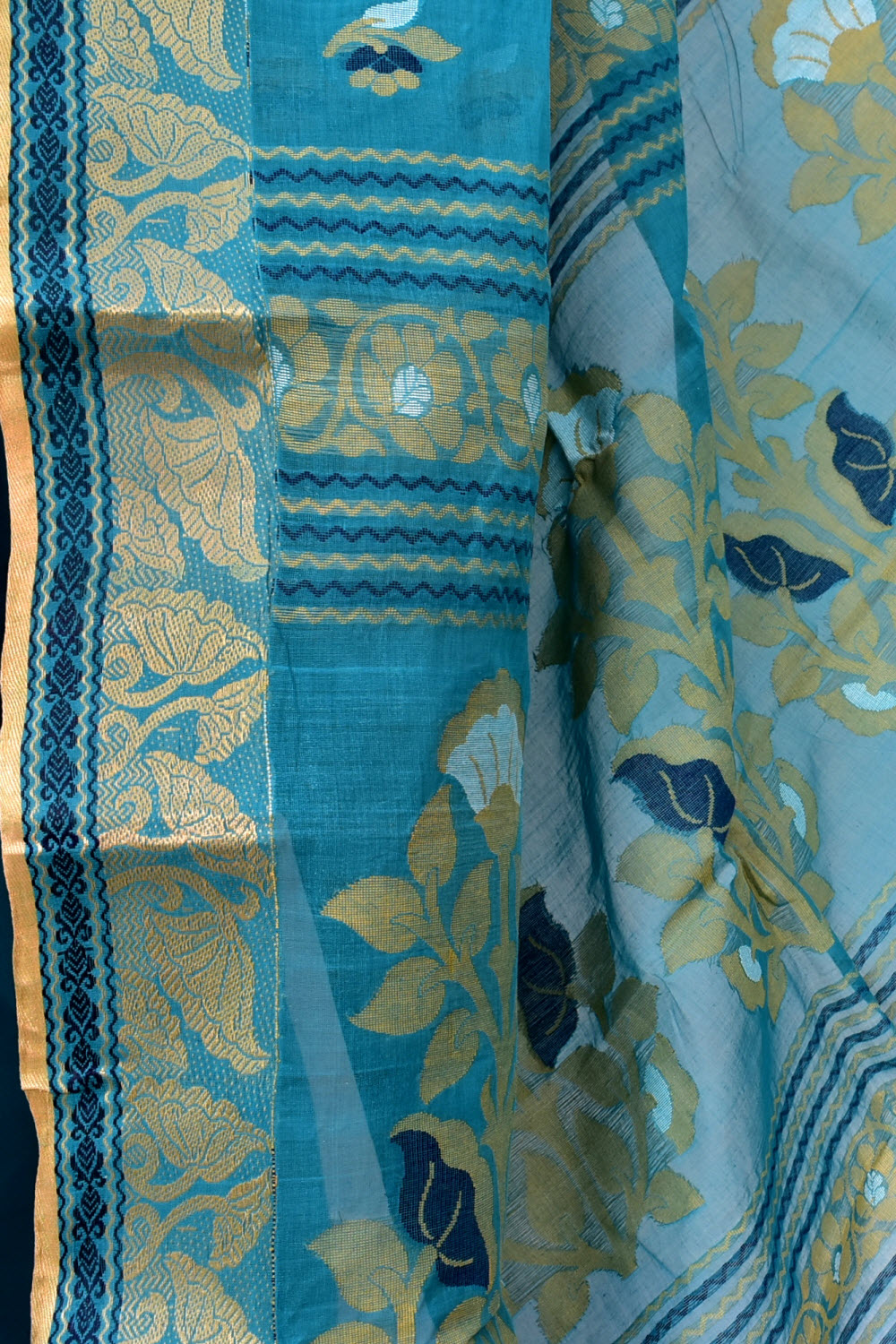 Teal Blue Handwoven Tant Cotton Saree 17459