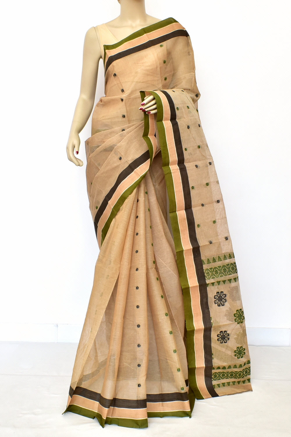 Fawn Handwoven Tant Cotton Saree 17465