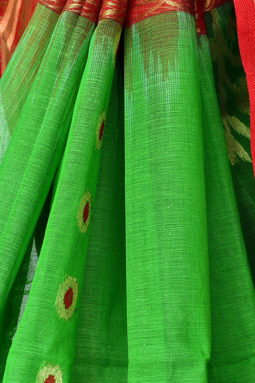 Green-Red Handwoven Tant Cotton Saree 17470