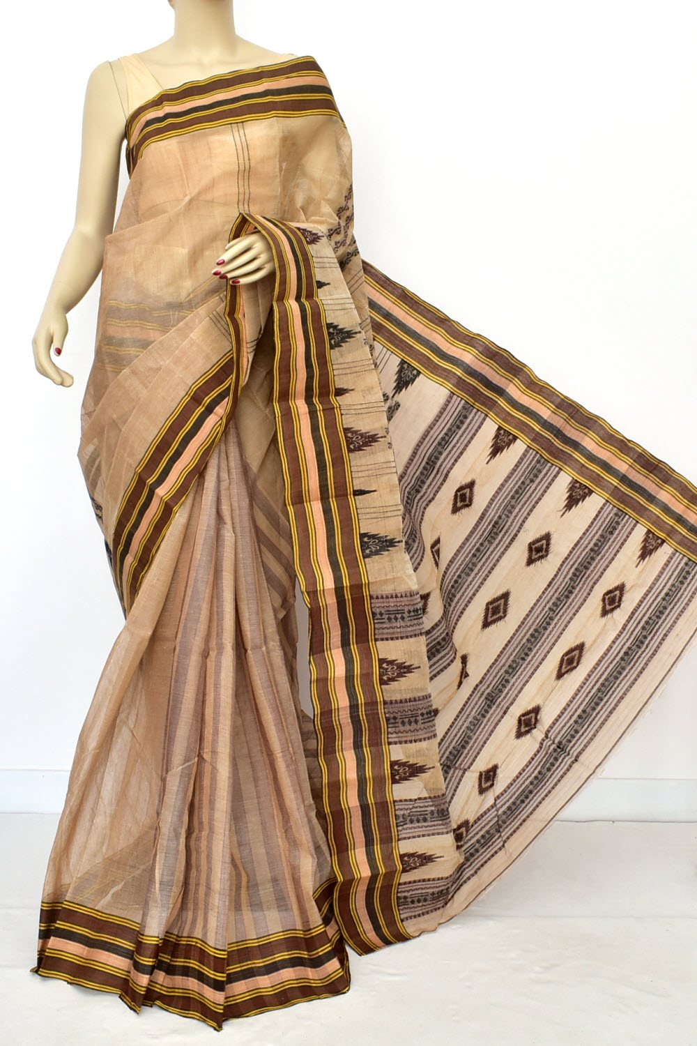 Fawn-Magenta Handwoven Tant Cotton Saree 17476